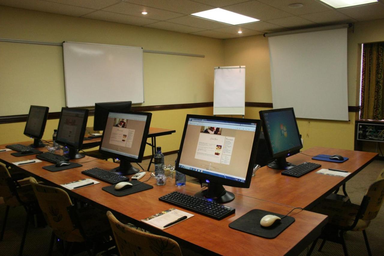 Benvenuto Hotel & Conference Centre Johannesburg Exterior foto